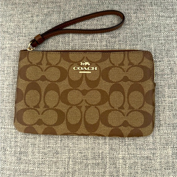 Coach Handbags - Coach Corner Zip Monogram Wristlet EUC